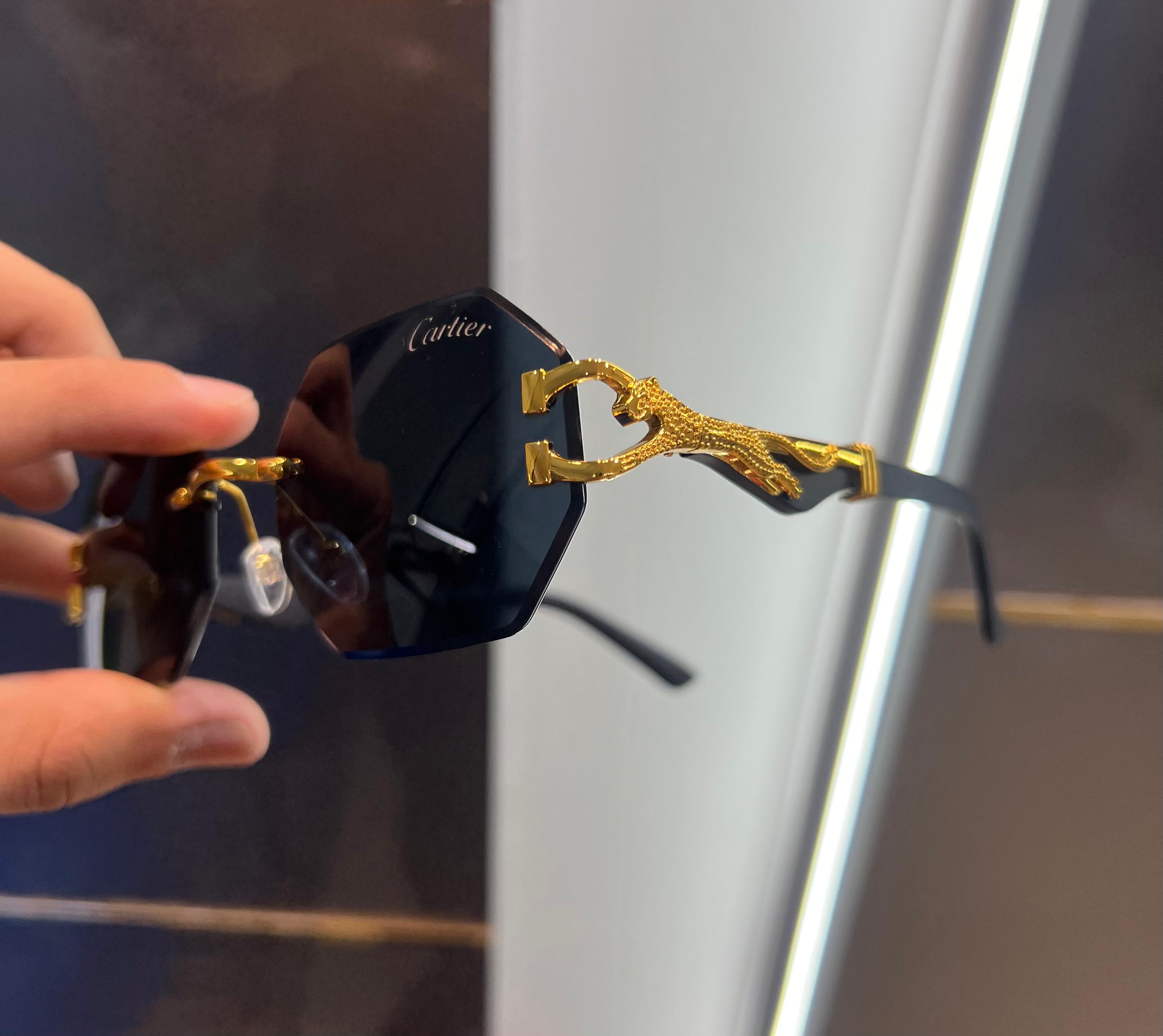 Cartie r Jaguar Black Ultimate Luxury Shade With Original Packaging