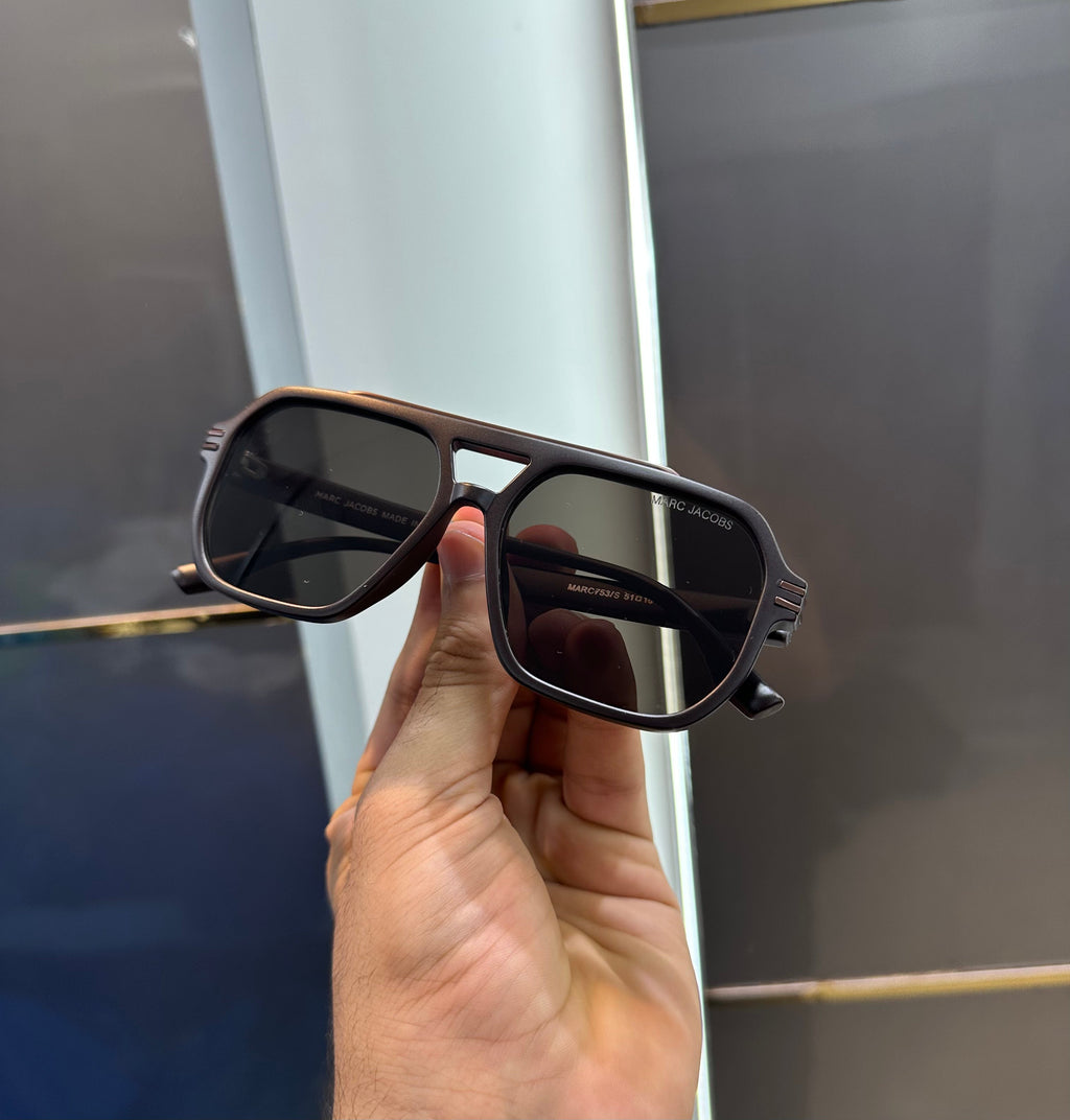 Marc Jacob s Dark Brown Ultimate Luxury Shade With Original Packaging