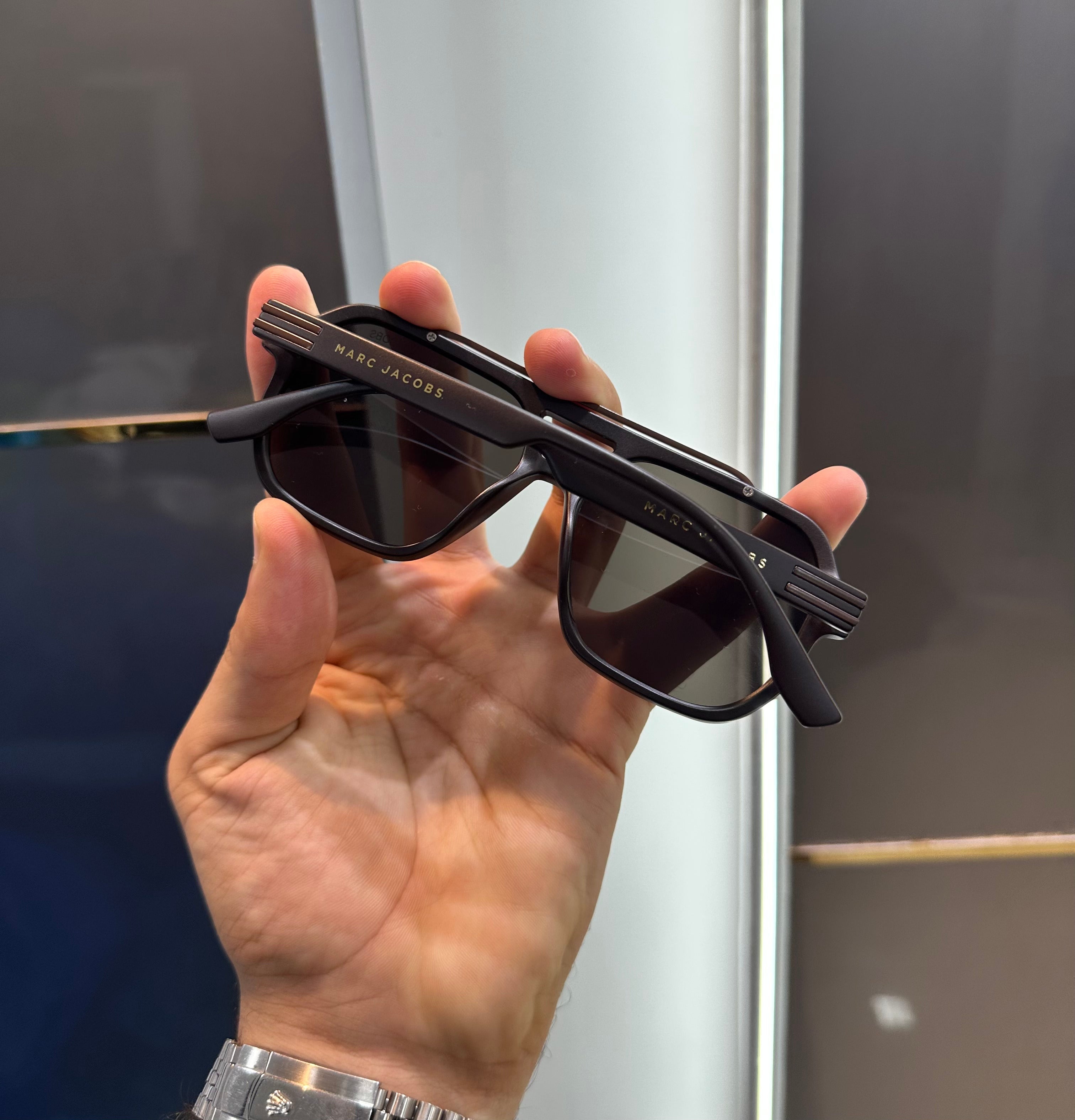 Marc Jacob s Dark Brown Ultimate Luxury Shade With Original Packaging