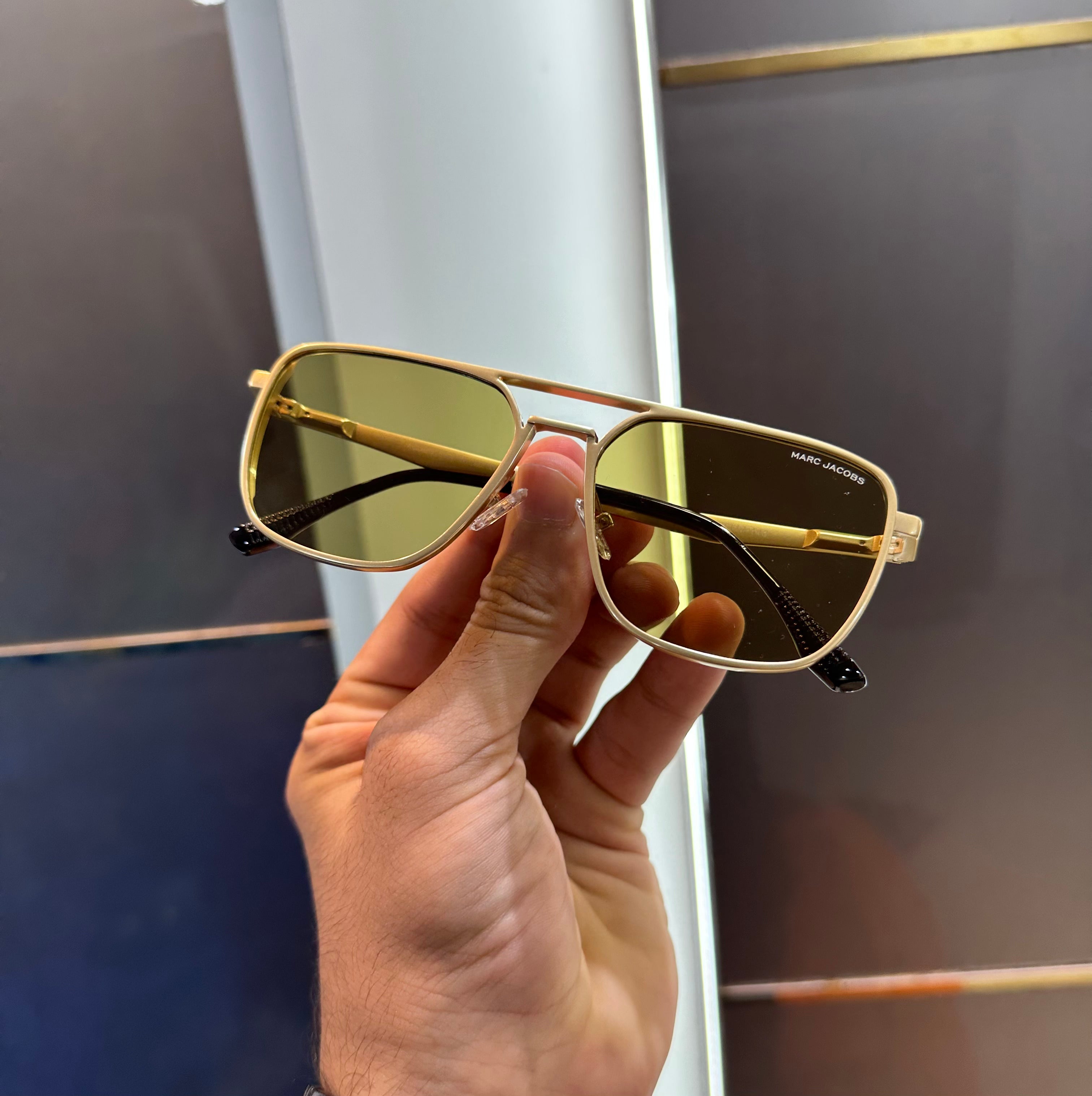 Mar c Jacob s Yellow 3036 Ultimate Luxury Shade With Original Packaging