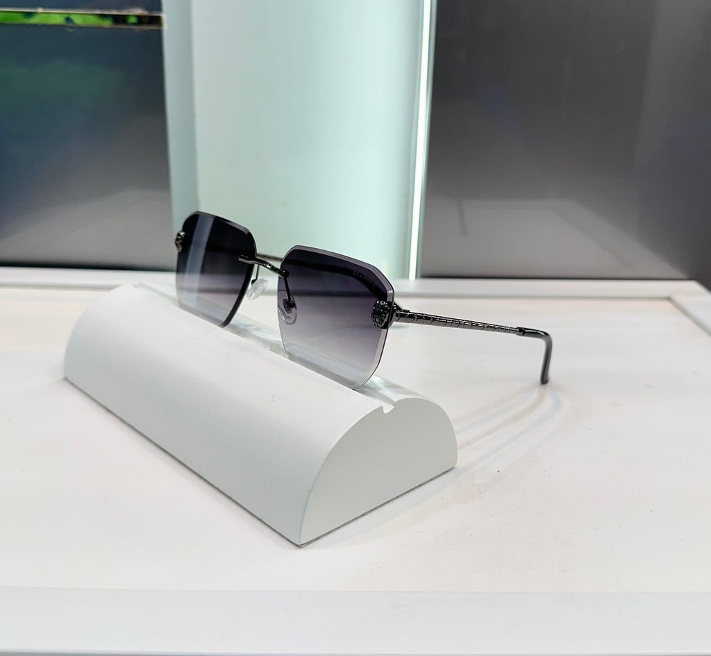 Bvlgar i Shaded Black 4137 Ultimate Luxury Shade With Original Packaging