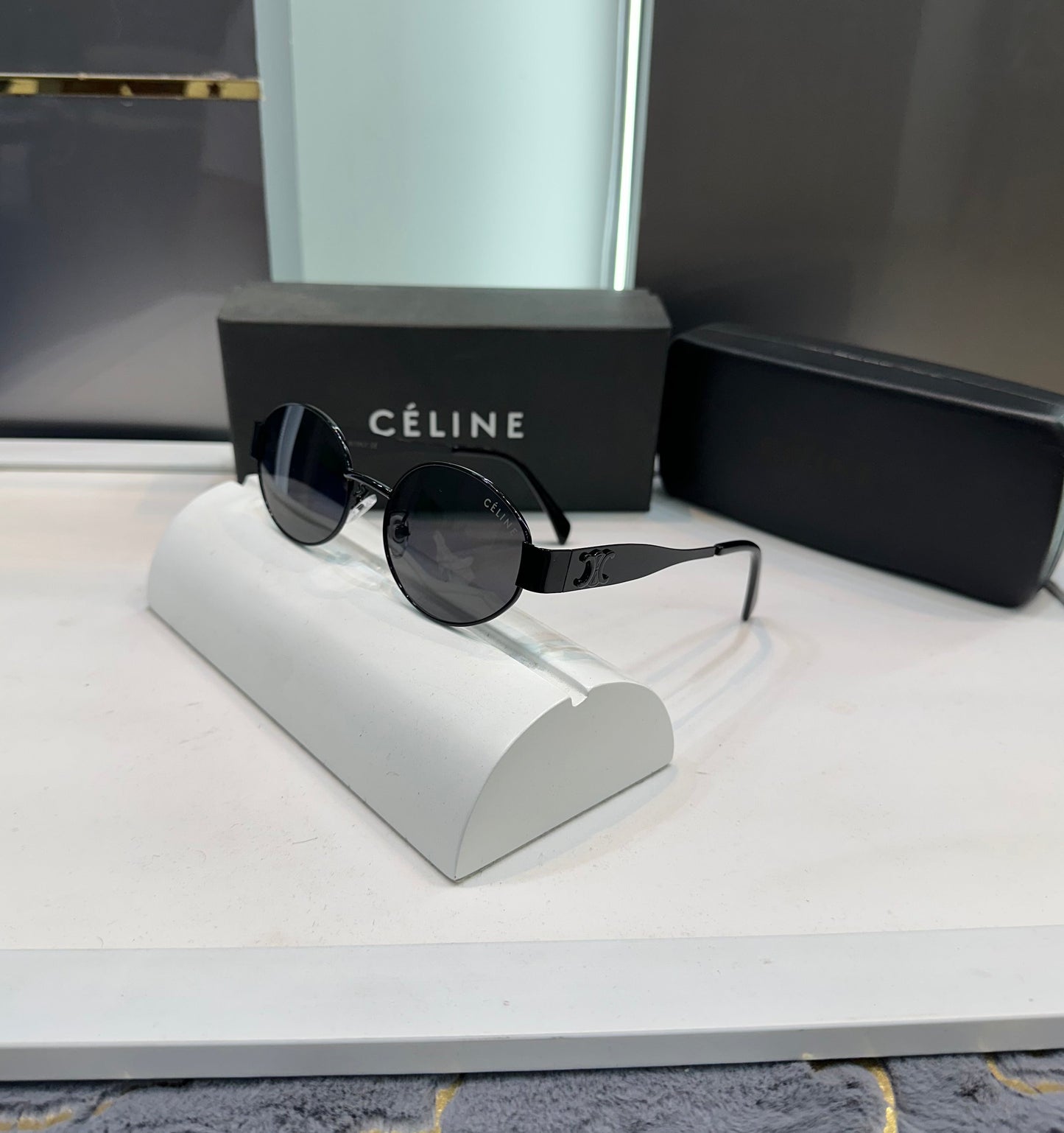 Celin e 598 All Black Ultimate Luxury Shade With Original Packaging