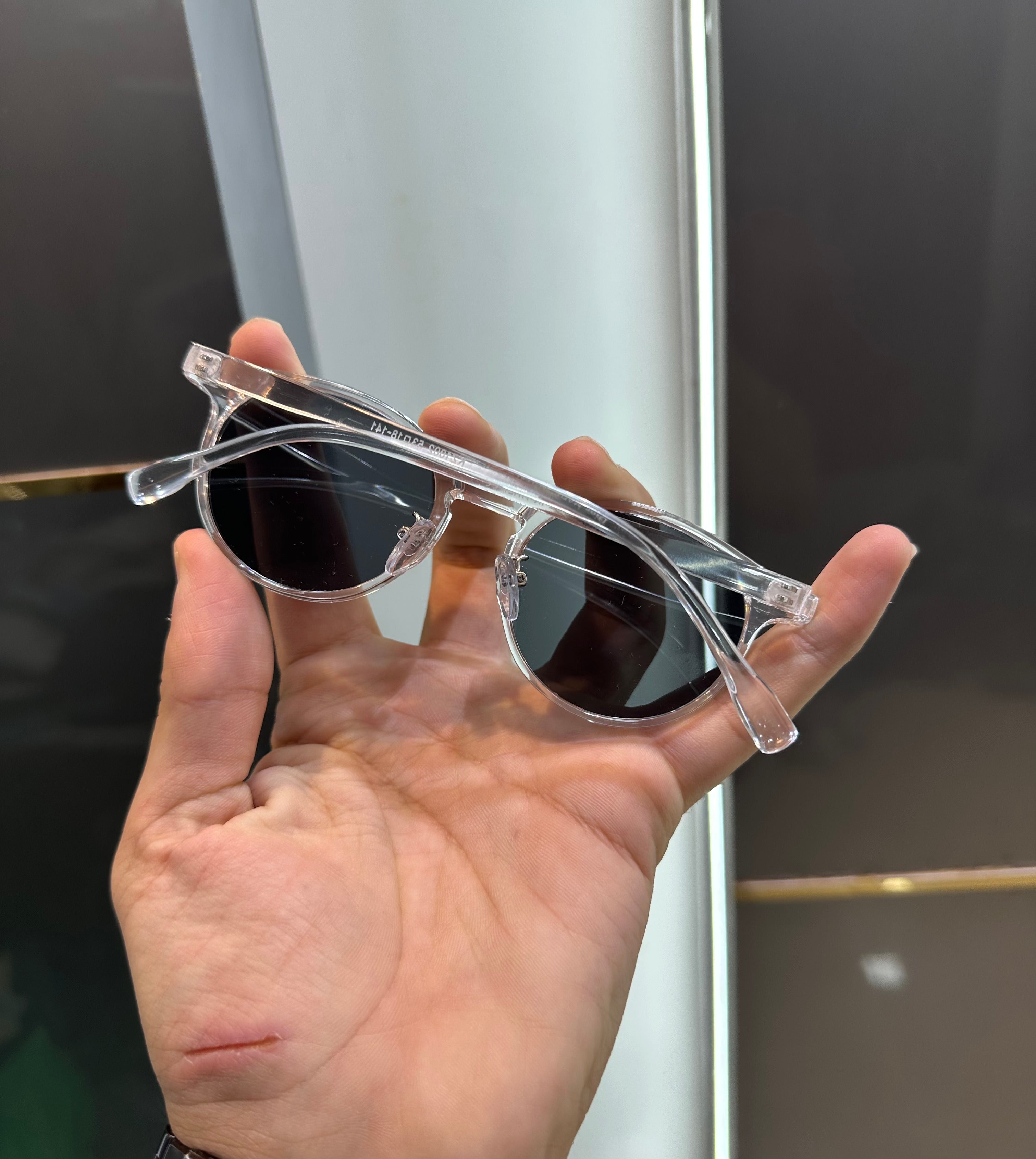 Dio r Ice Black 1002 Ultimate Luxury Shade With Original Packaging