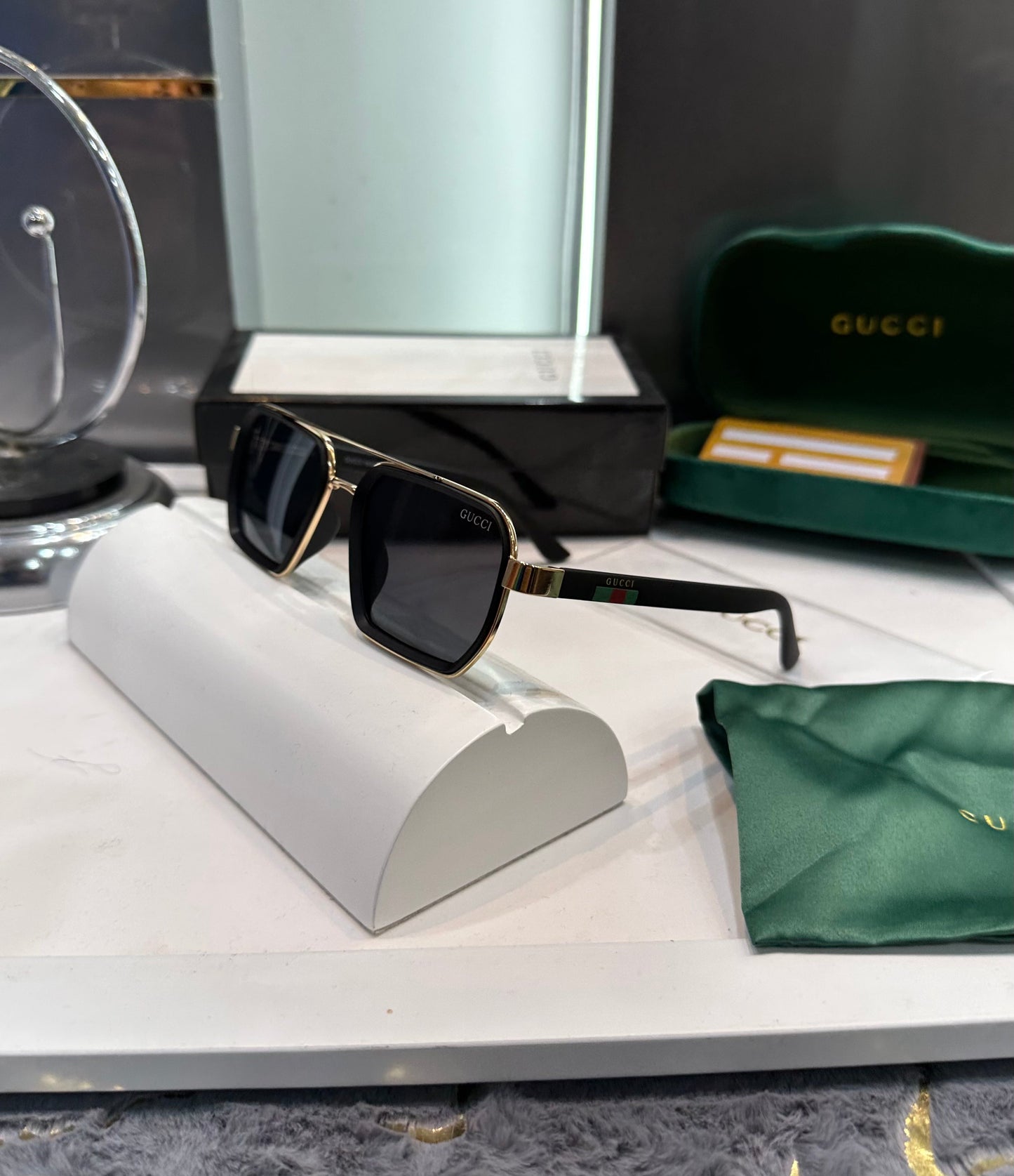 Gucc i Ultimate Luxury Shade With Original Packaging