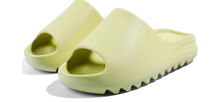 CUBICS Yezy Foam Slides - Resin