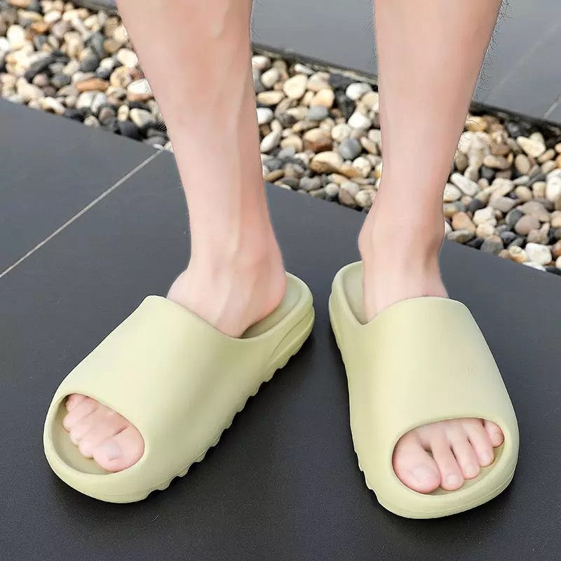 CUBICS Yezy Foam Slides - Resin