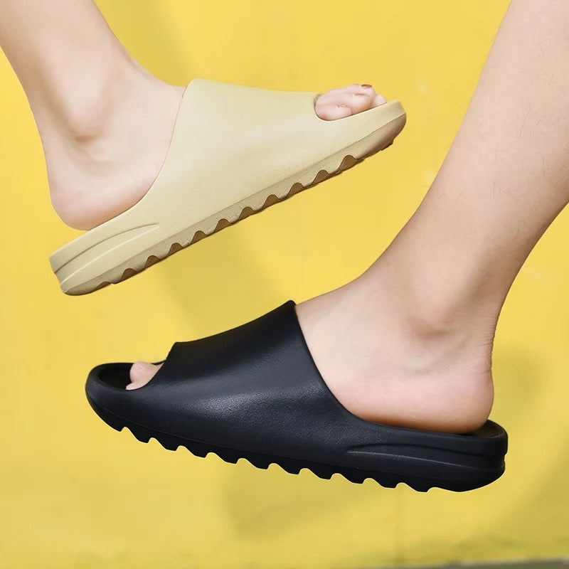 CUBICS Yezy Foam Slides - Black