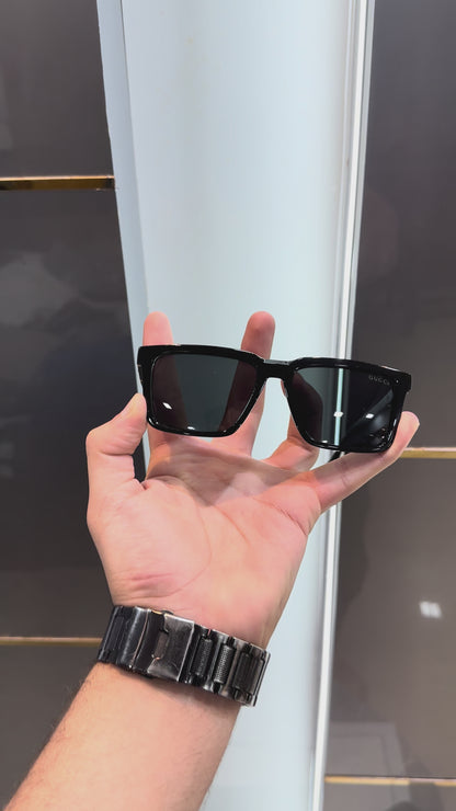 Gucc i 2009 Black Ultimate Luxury Shade With Original Packaging